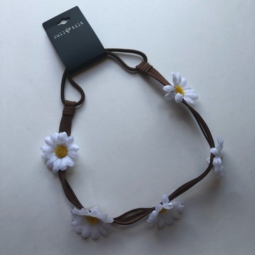 Full Tilt Flower Headband NWT One Size Garden Party Cute Boho Cottagecore